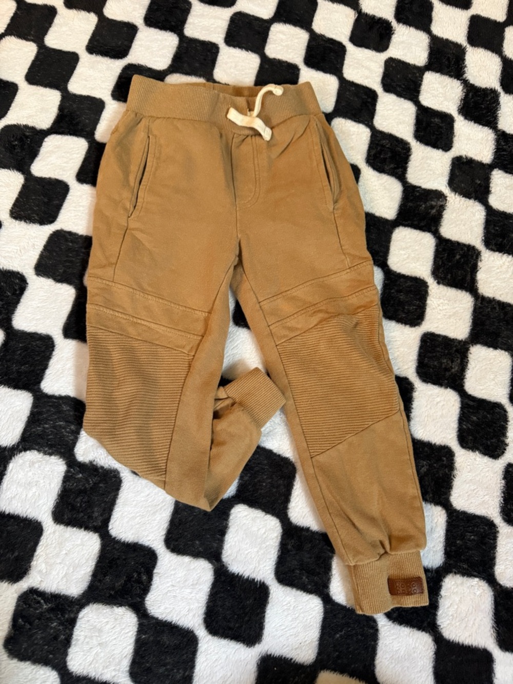 Kids Rib-Knee Jogger Pants in Tan